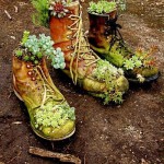 Tiestos reciclados - Botas y zapatos viejos